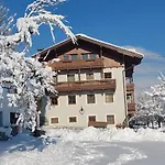 Brixnerhof Im Zillertal 3*