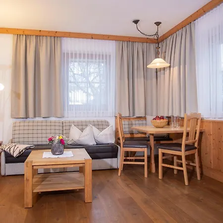 Brixnerhof Im Zillertal Pensionat 3*
