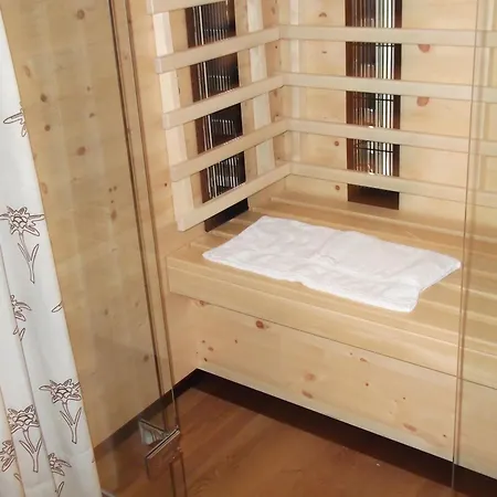 Brixnerhof Im Zillertal Guest house Schlitters